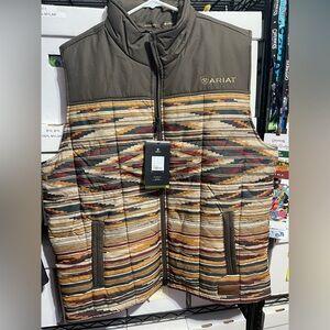 Ariat chimayo Cruis vest size xl. New with tags